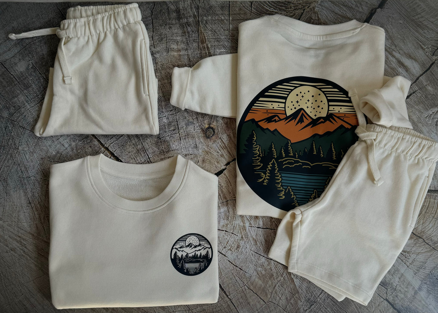 Outdoors badge sweatshirt set