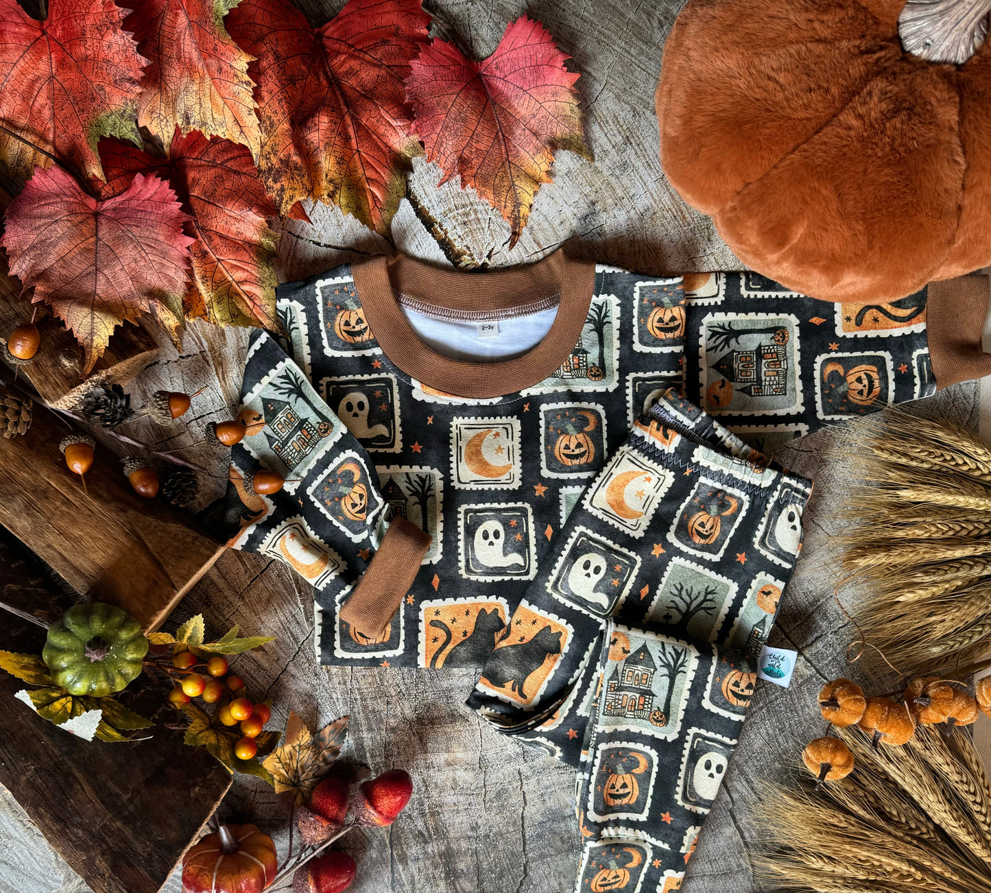 Halloween Stamp Oversized Sweatshirt